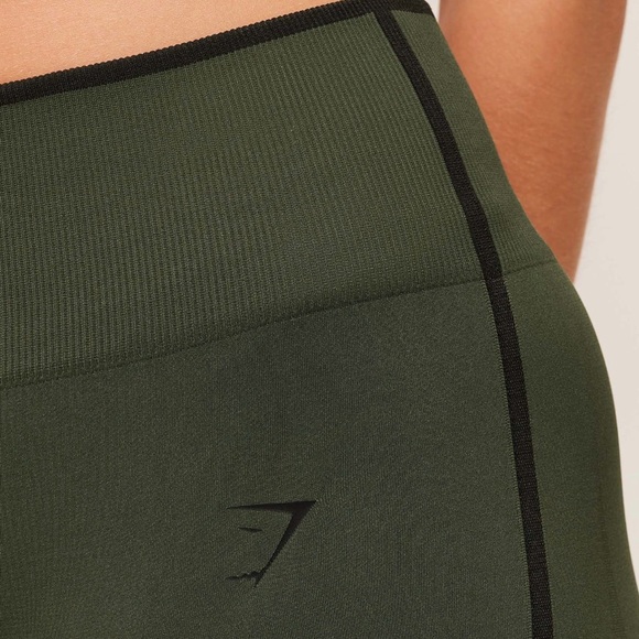 Gymshark Green contrast seamless size Medium - Picture 2 of 4